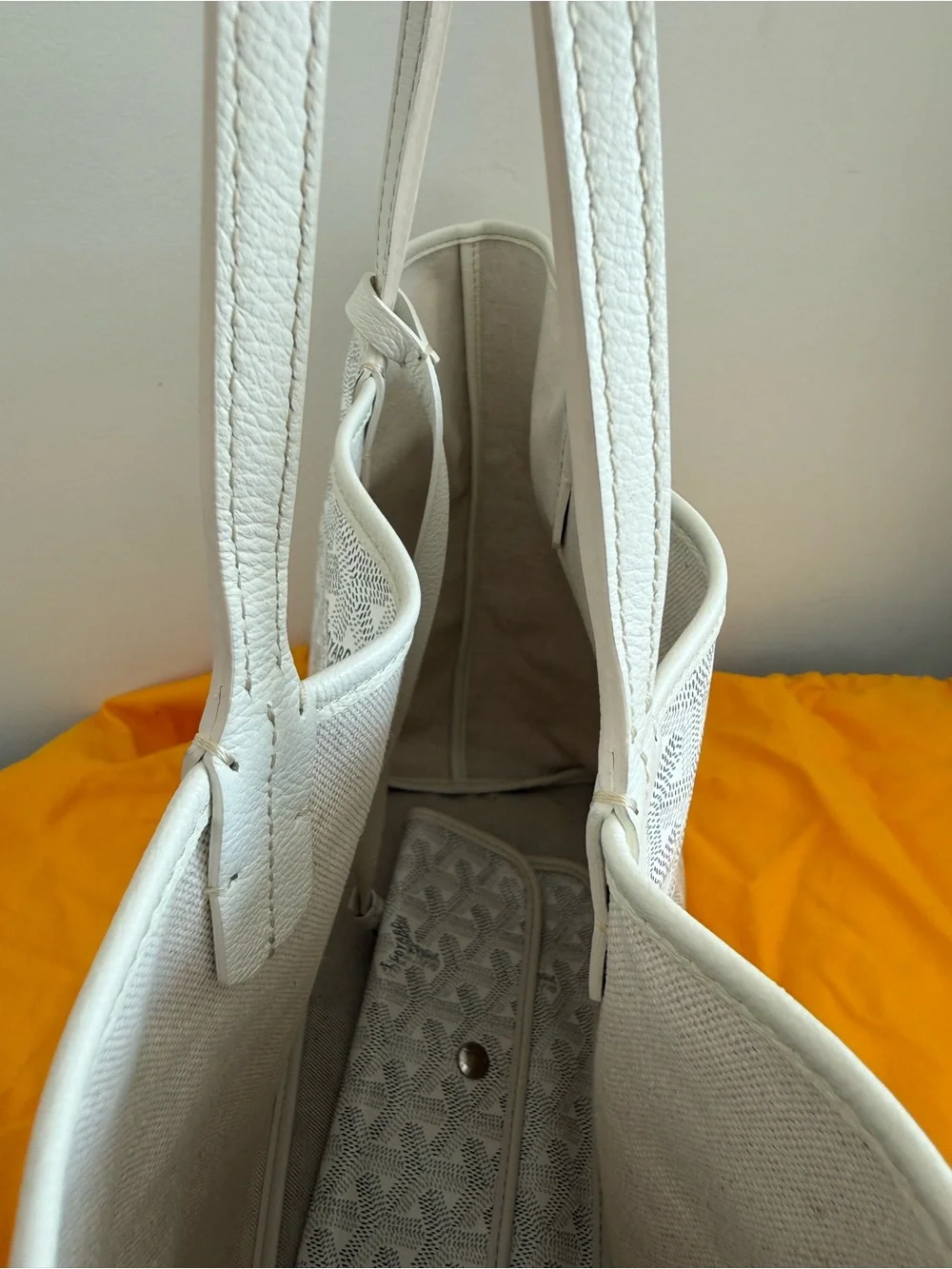 Goyard classic saint