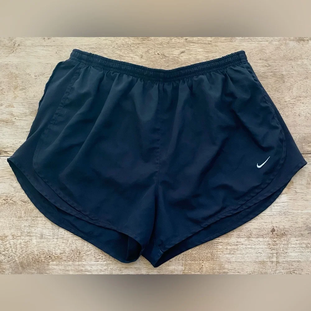 Nike tempo women’s