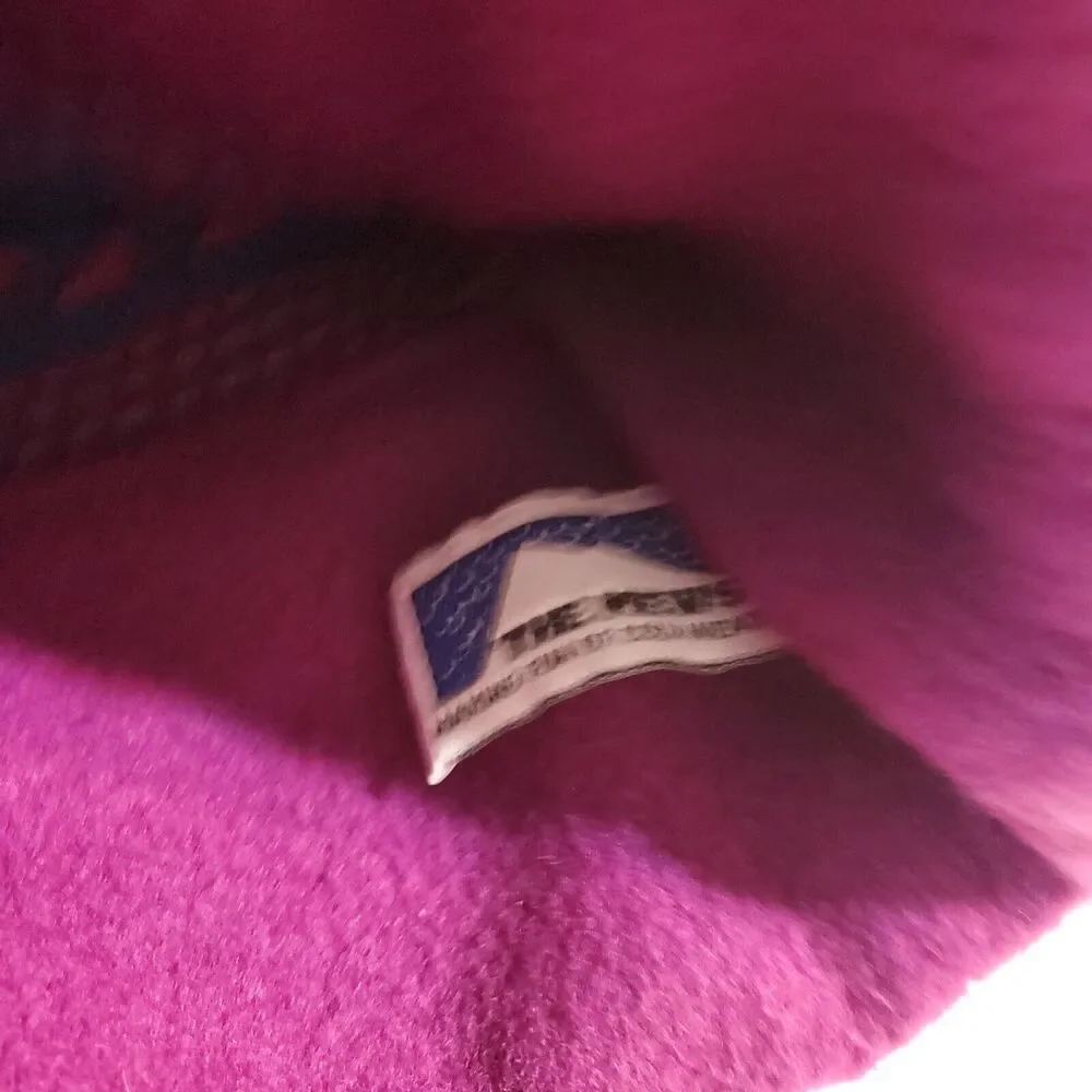 Vintage THE MEWS KNIT Winter‎ HAT Adult USA OSFM Ski Purple/fuchsia FLEECE Cap