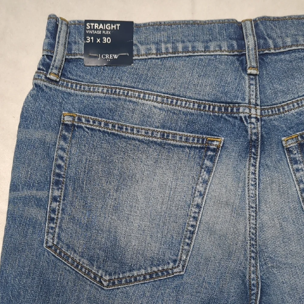 NEW J Crew‎ Straight Vintage Flex Medium Blue Wash Mens Jeans Size 31