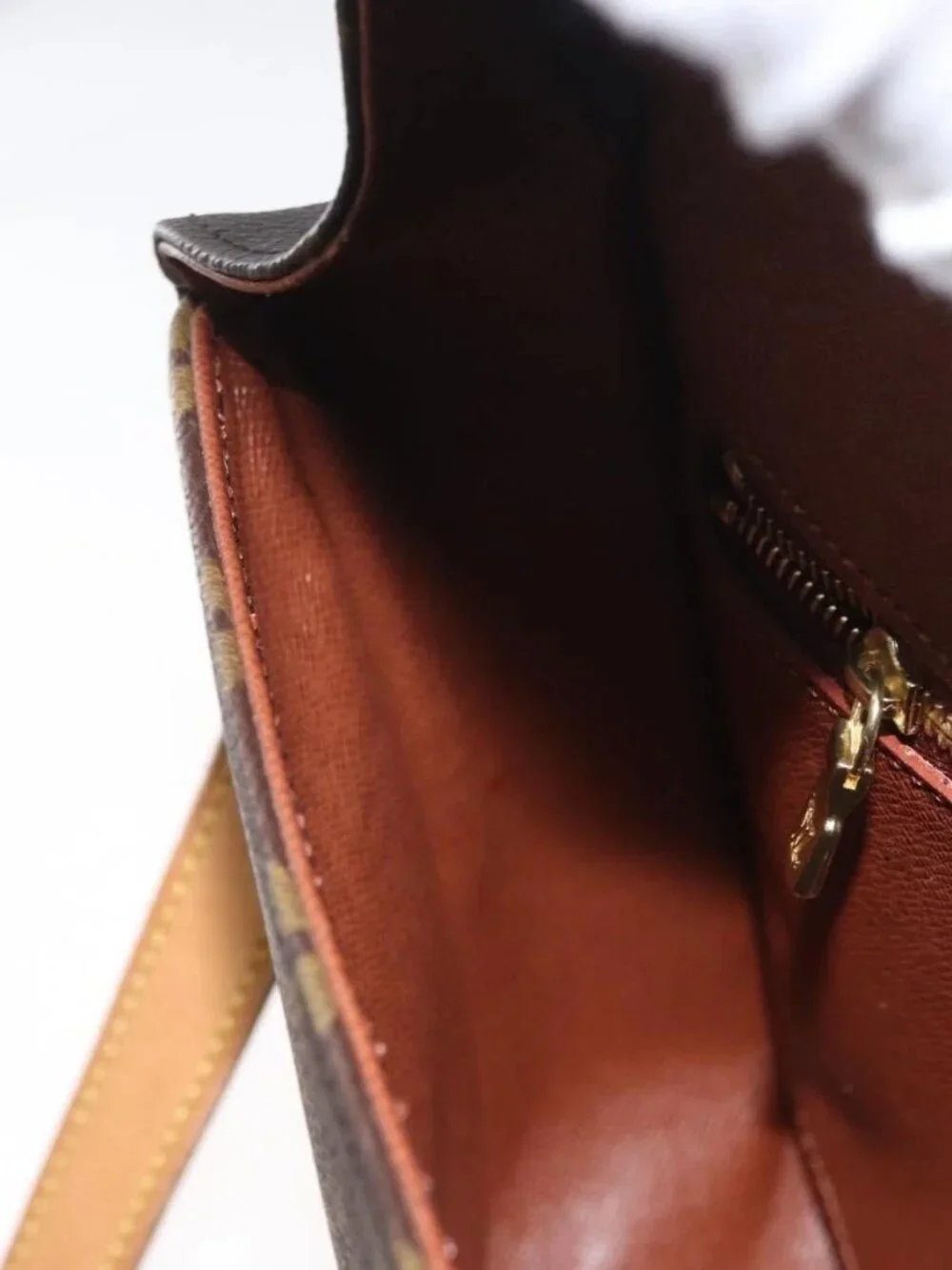 LOUIS VUITTON Monogram Saint Cloud GM Shoulder Bag M51242 LV Auth ki6481