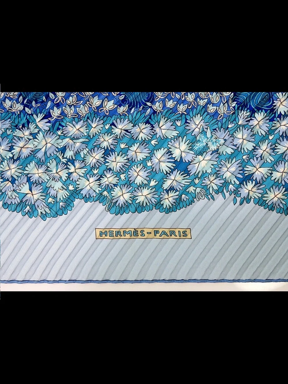 Hermes luxurious pleated