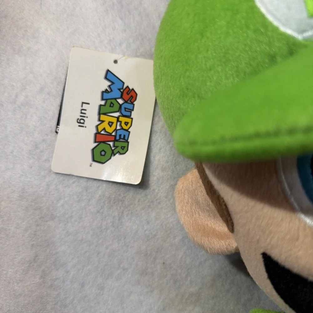 Official Nintendo Super Mario Bros Luigi 16
