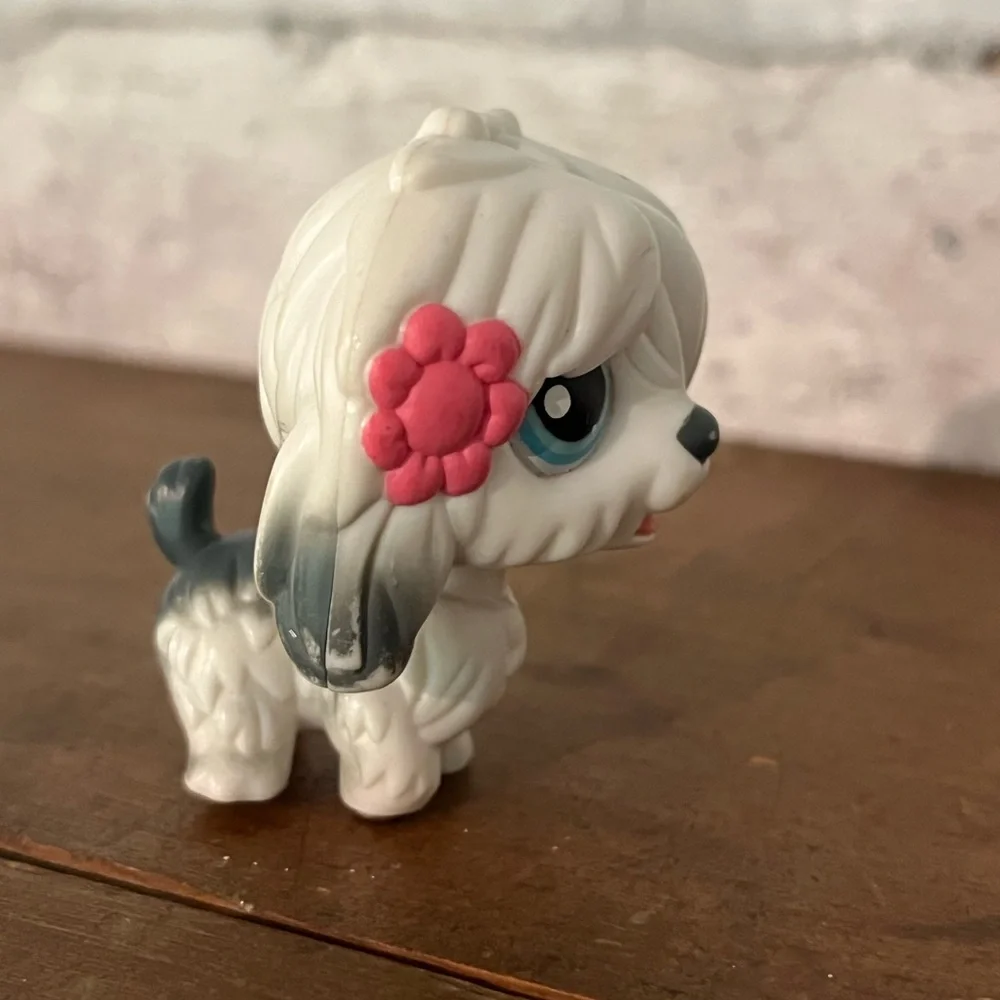 Littlest Pet Shop dog white