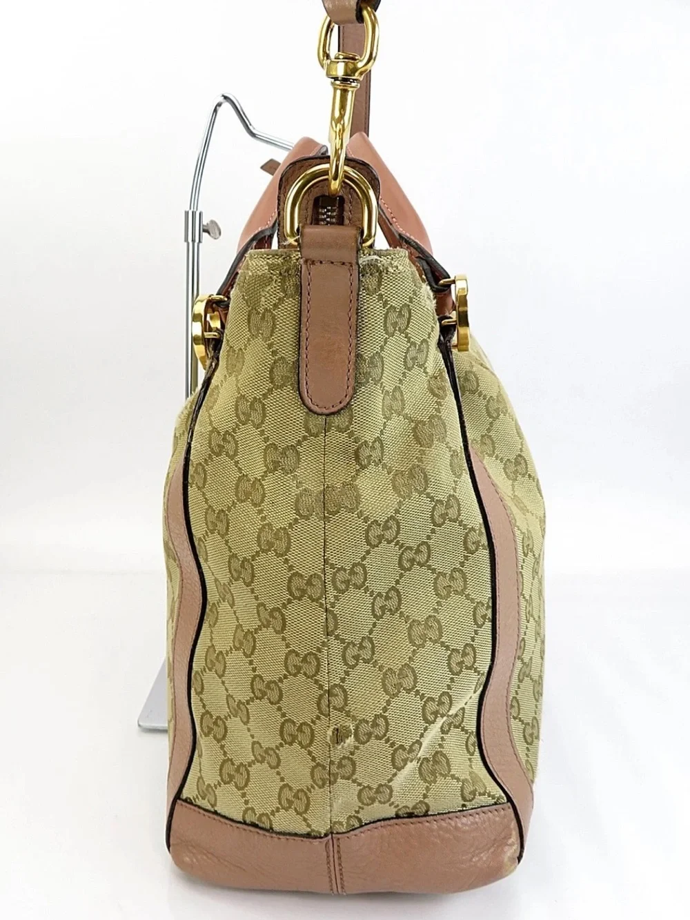 Gucci classic gg
