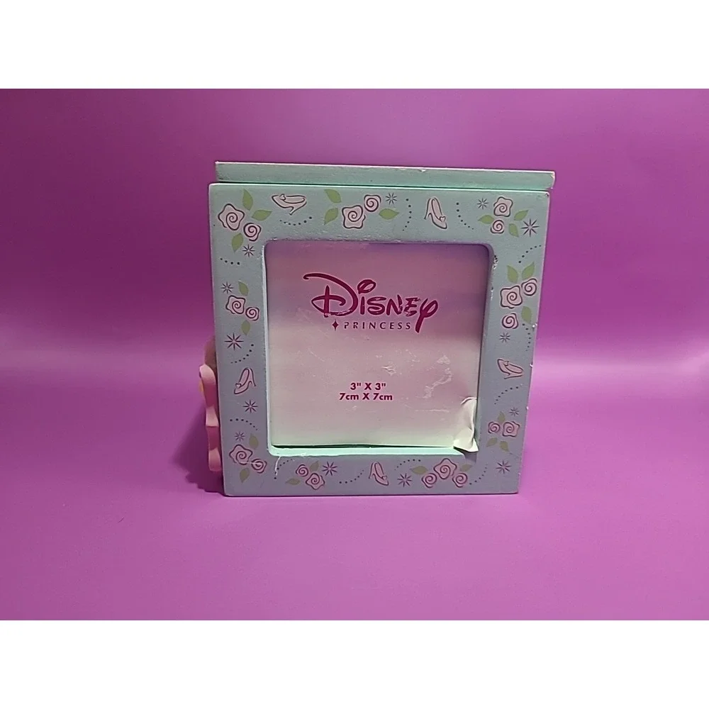 Disney included sizing not