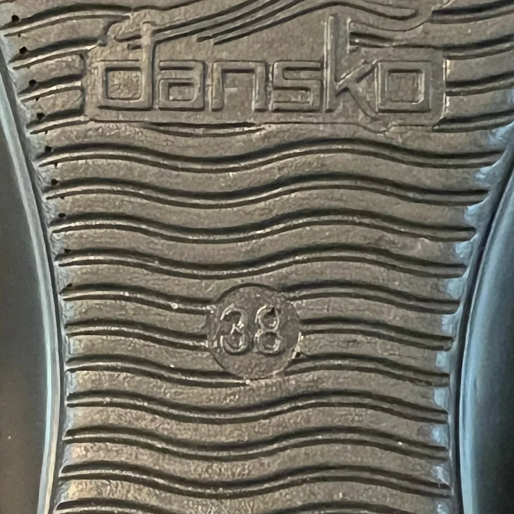 Dansko Women’s Dixie Black Leather Adj Strap Slide‎ Wedge Sandals Sz 38 US 7.5-8