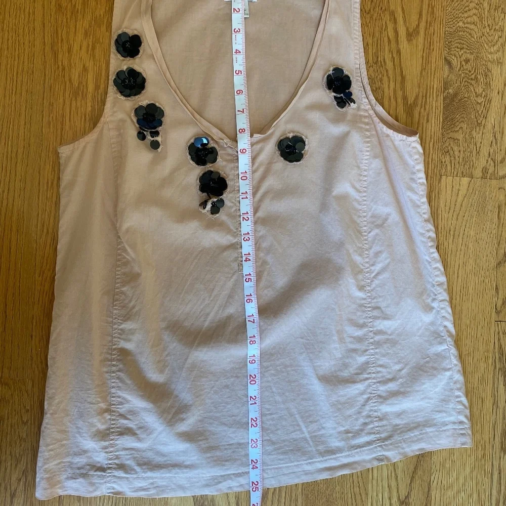 J. Crew v-neck tank top black beaded flower pink size 6