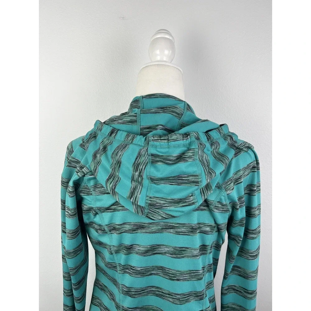 lukka size large