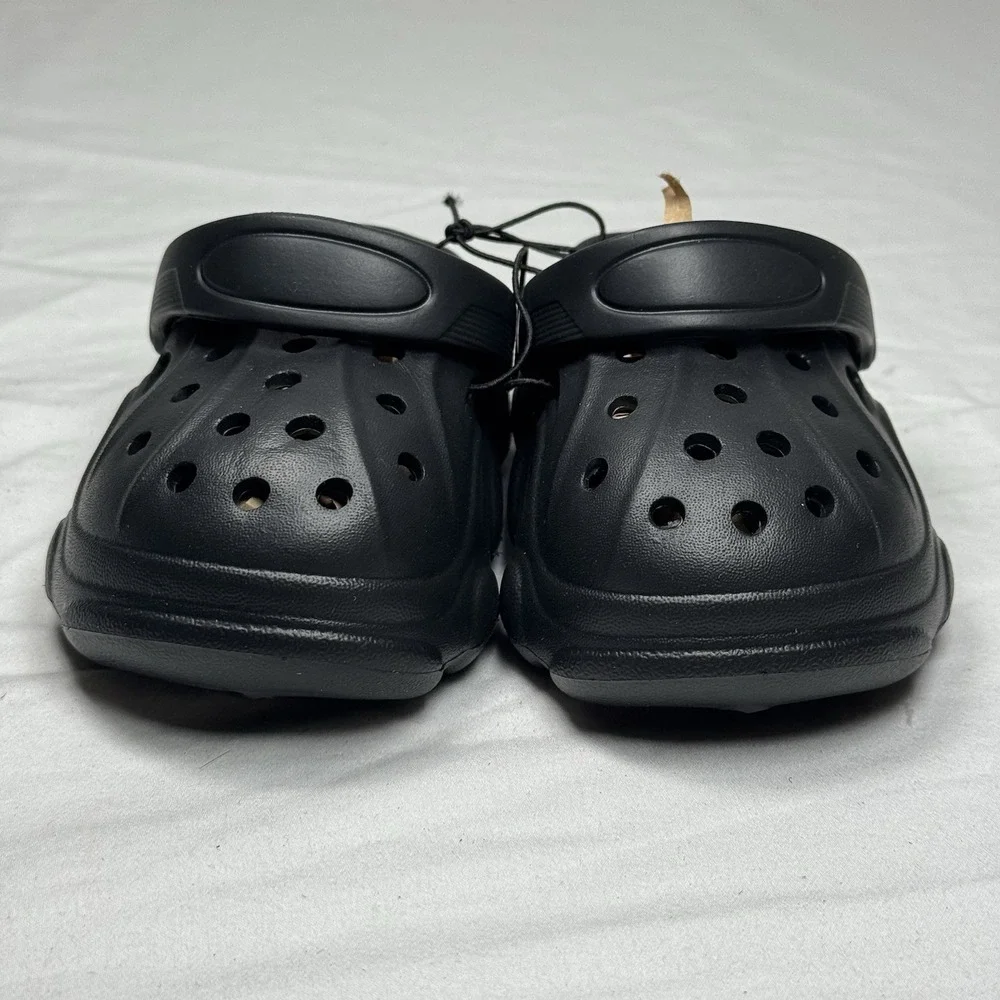 Cape Clogs brand new