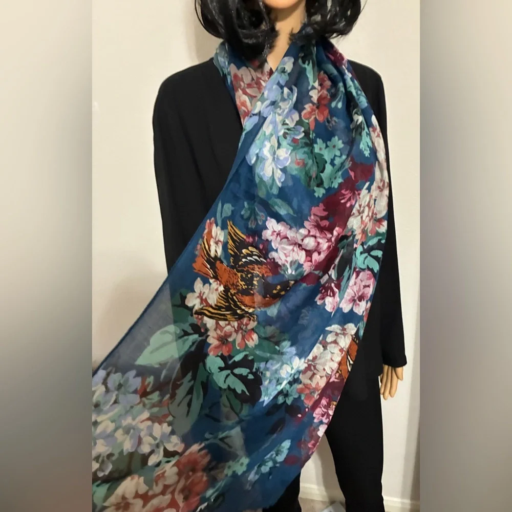 N/A elegant navy