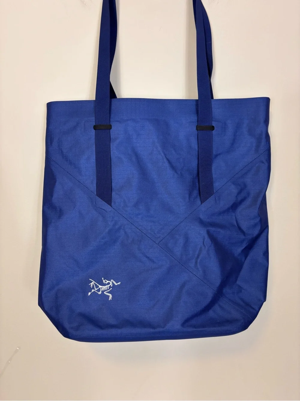 Arc’teryx Blue Tote Bag with Pack Liner 16 x 6 x 14.5”