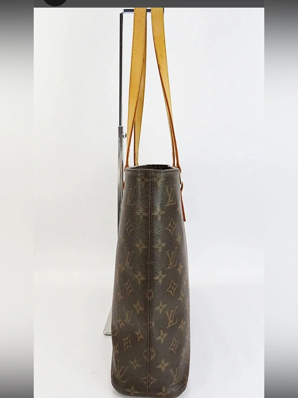 Louis Vuitton everyday monogram