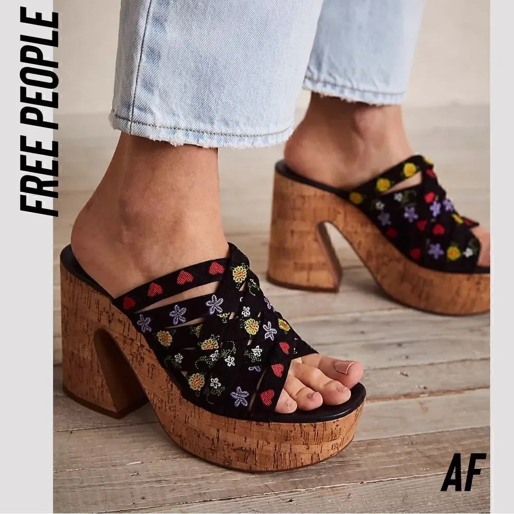 FREE PEOPLE LISBON PLATFORM MULES SIZE 39 NWT