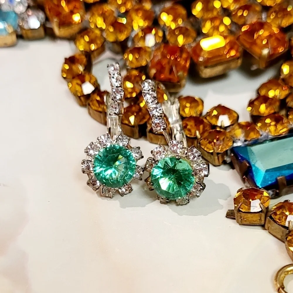 Vintage Green Crystal Rhinestone Lever back Earrings