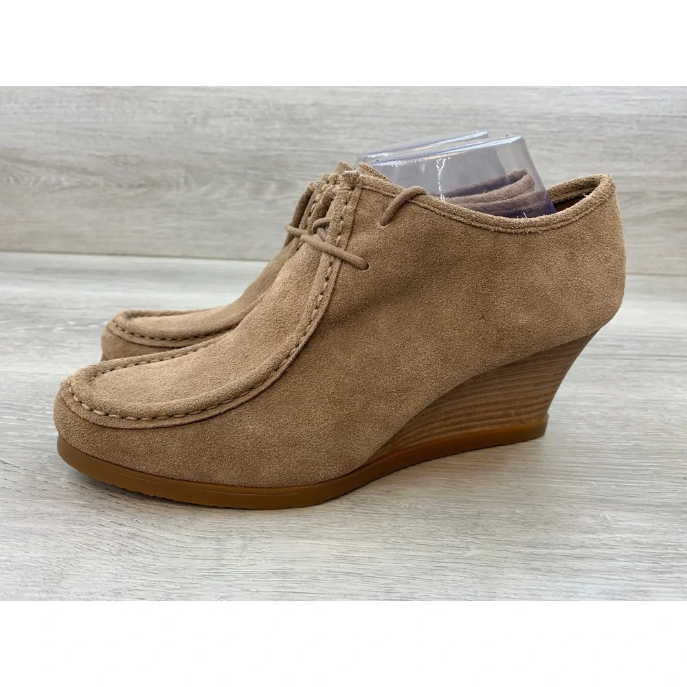 Lauren Ralph Lauren Women's Wedge‎ Booties Tan Suede Moc Toe Lace Up Boots 7