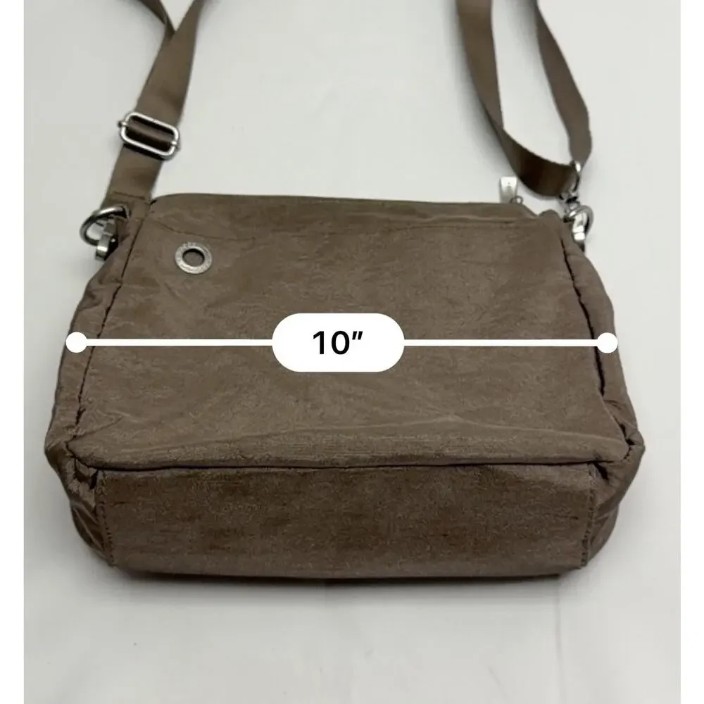 Baggallini strap multiple