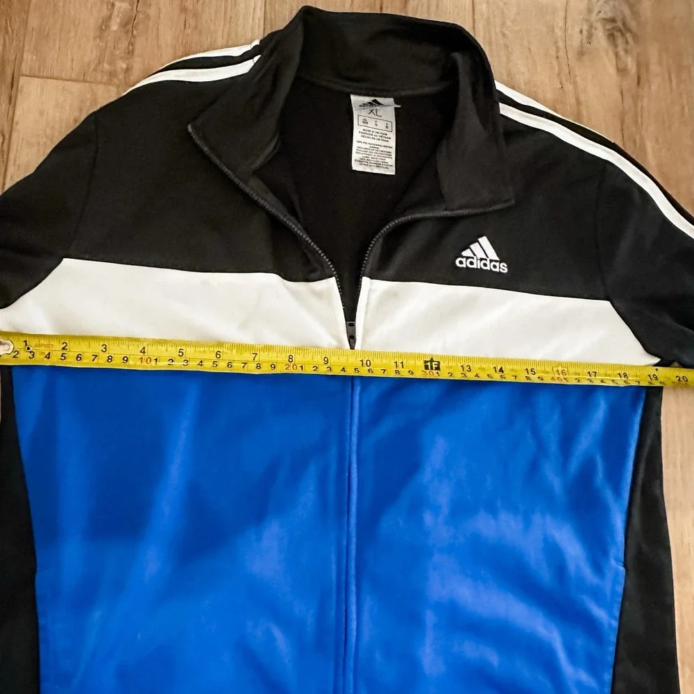 adidas boys xl