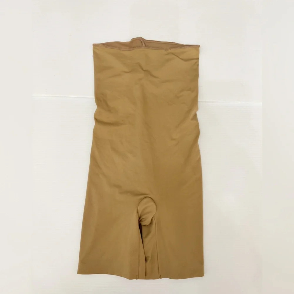 Spanx Assets High Waisted Mid Thigh Shape Wear Color-Nude Size-M