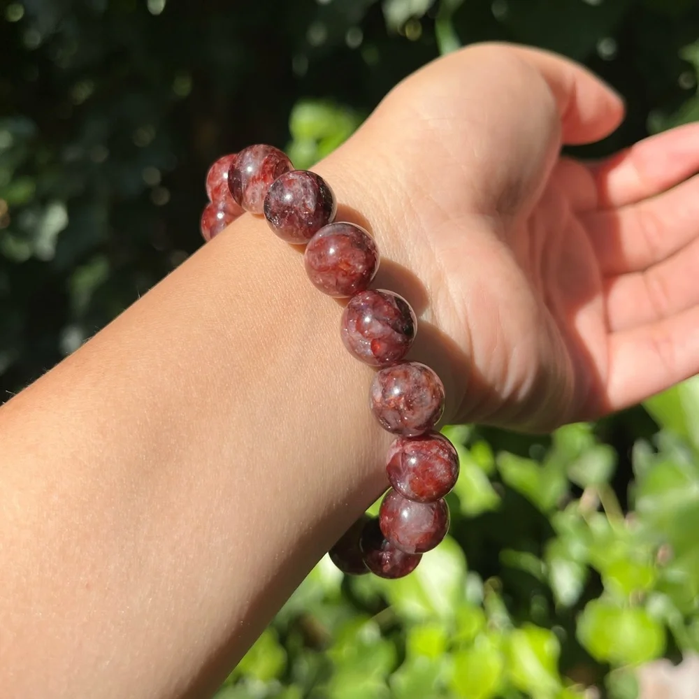 12mm stretchable dark fire Quartz bracelet‎
