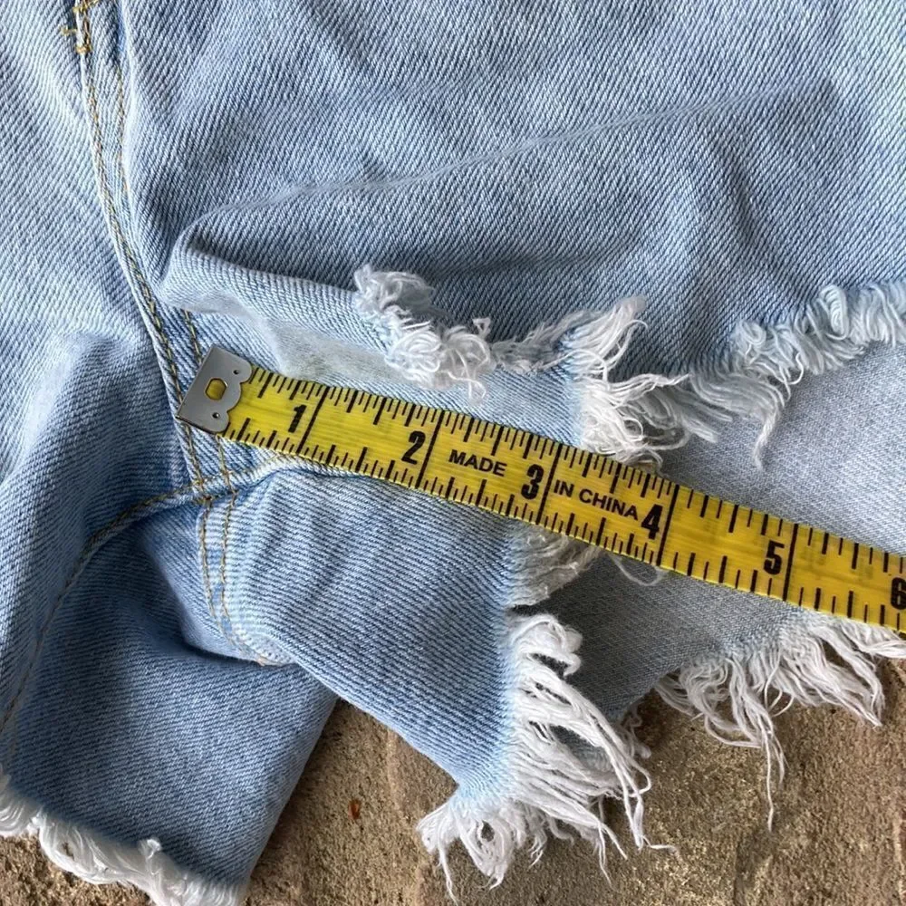 Cotton:On High Rise Ripped Five Pocket Light Wash Shorts Size 12