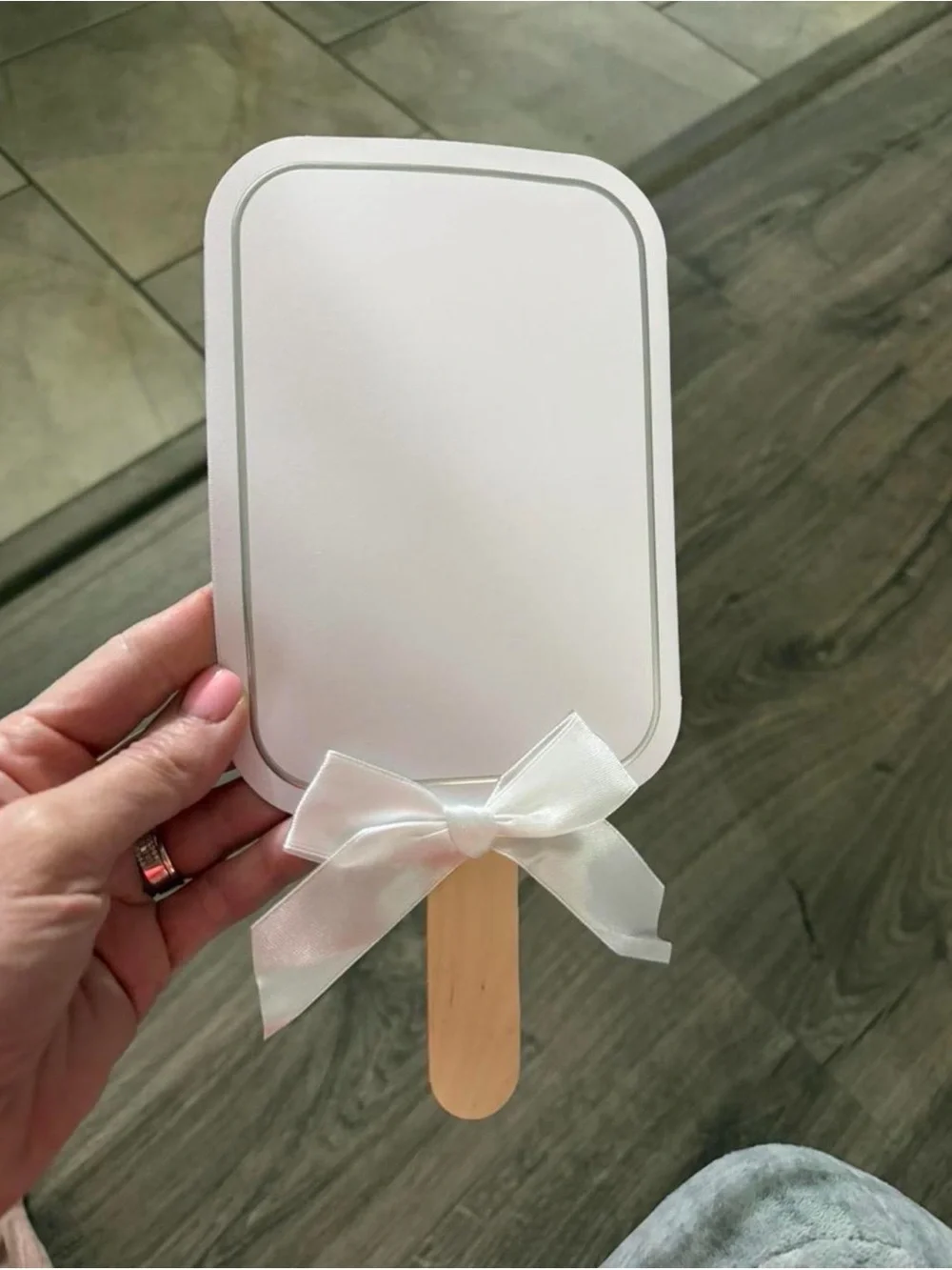 Simplicity wedding fan