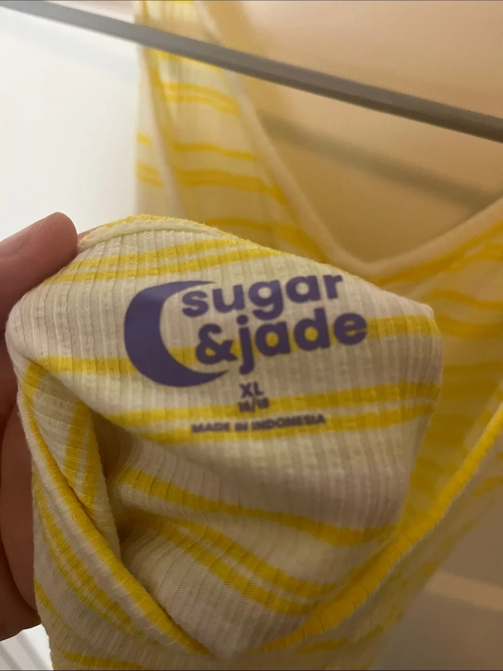 Sugar & Jade soft yellow