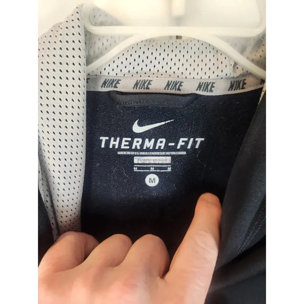 Nike excellent black