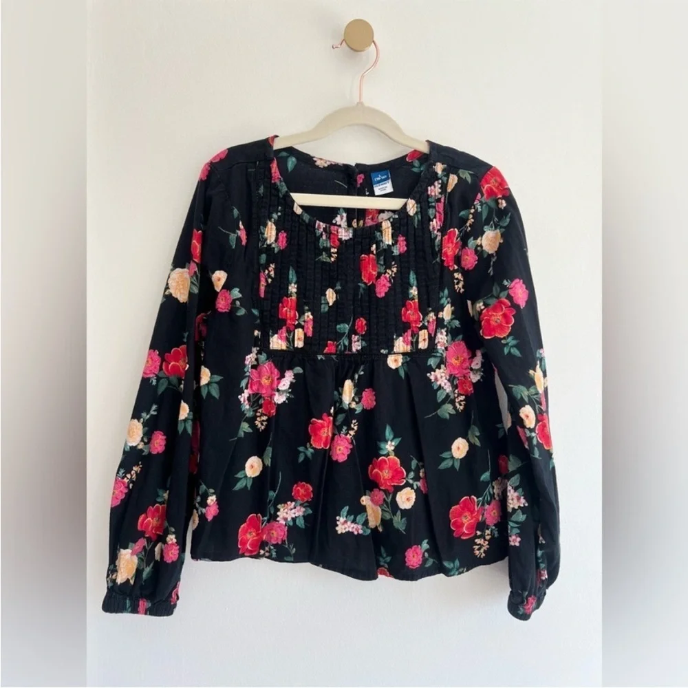 Old Navy beautiful old
