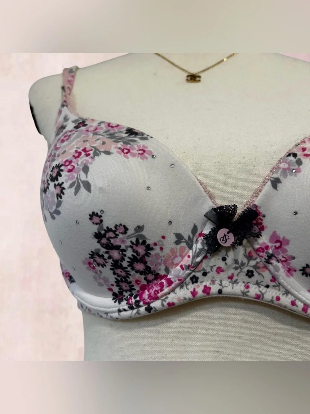 Victorias Secret lightly padded