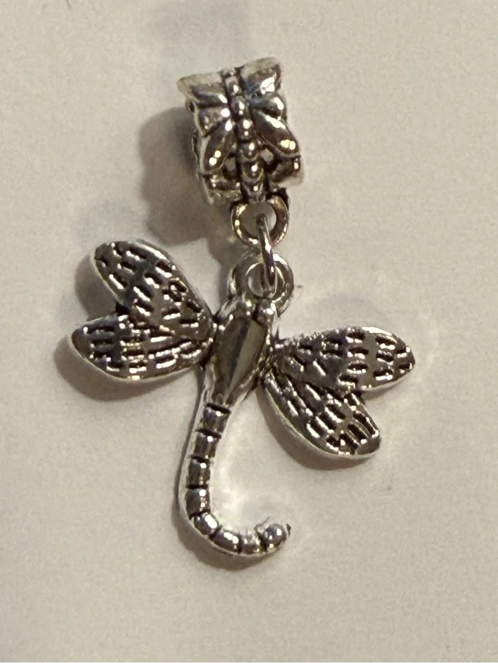 N/A charm pendant