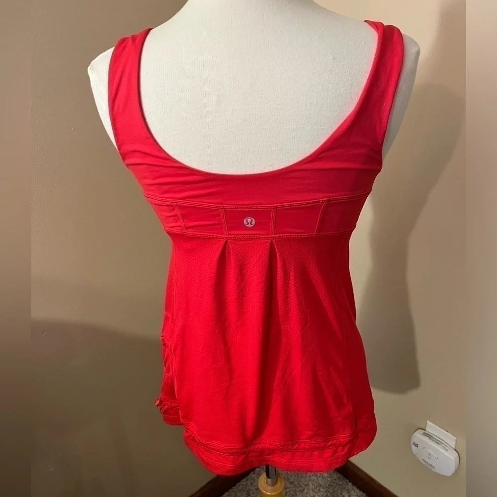 lululemon athletica euc interior