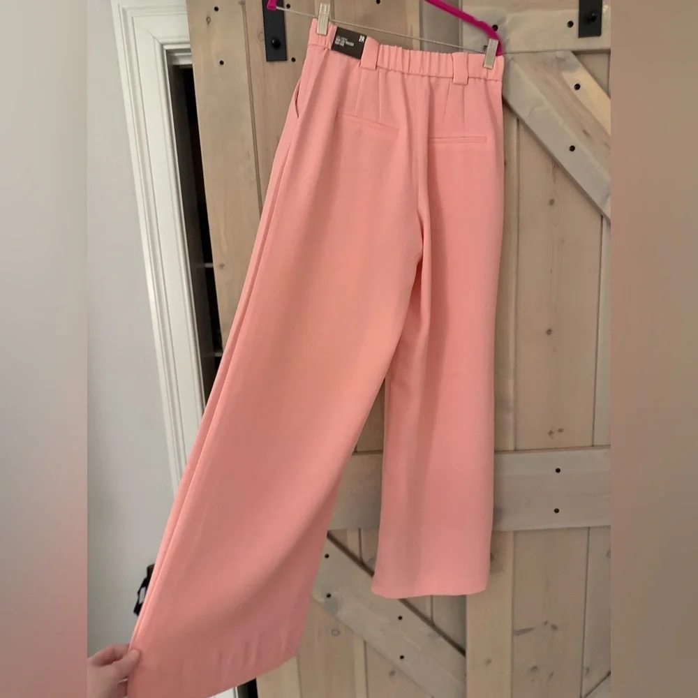 Express chic wide