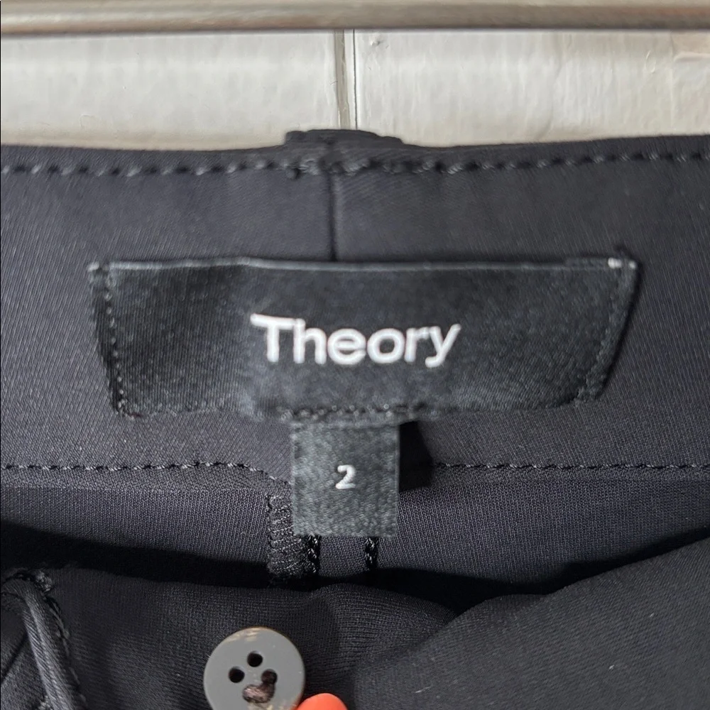 Theory Black Stretch Straight Leg Pants sz2
