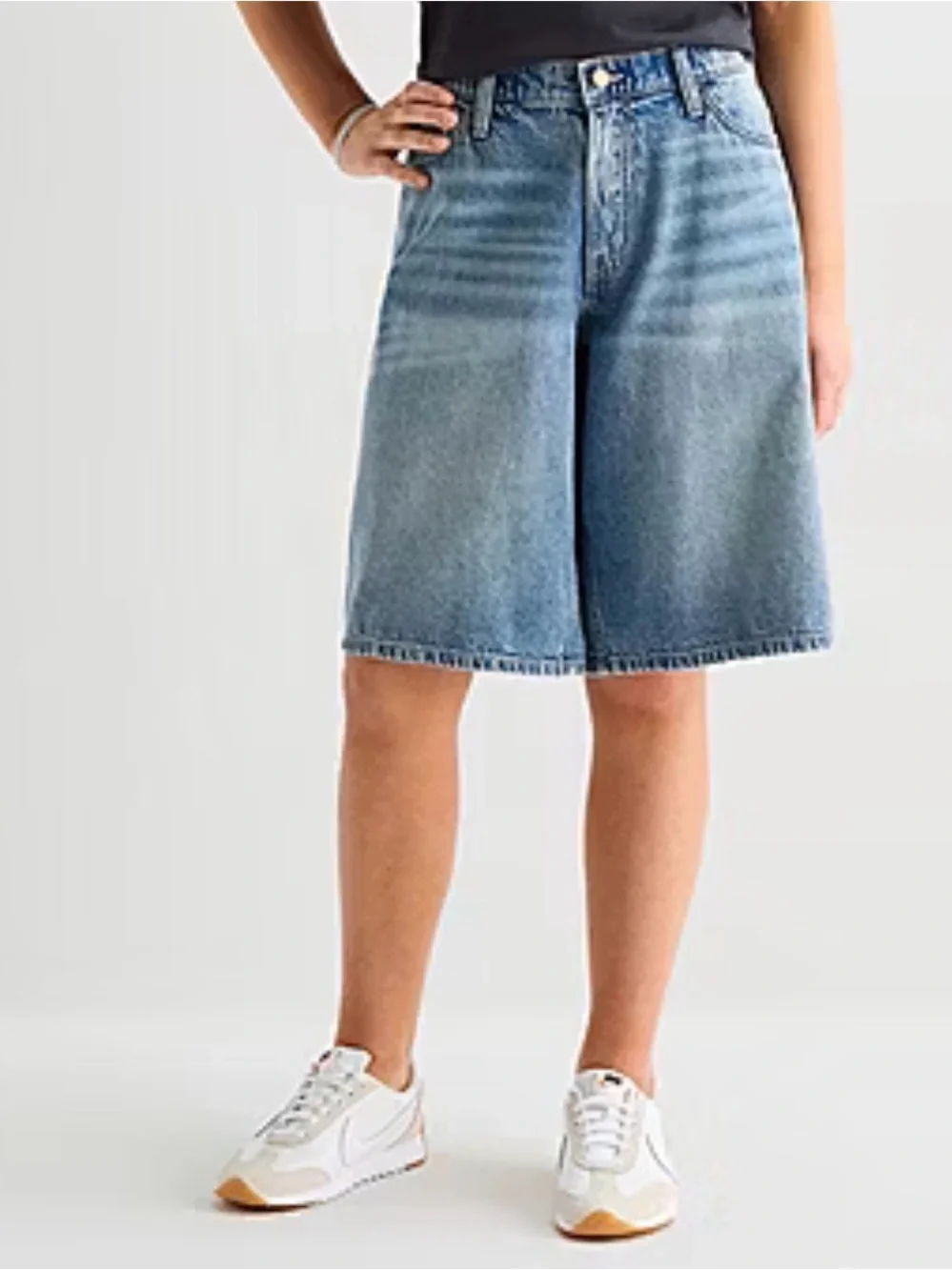 Arizona Jean Company light blue
