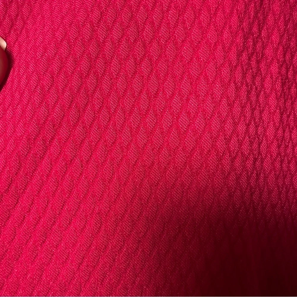 Chico’s Slimming Textured Comfort Stretch Pink Pull On Pants Size 1R (8R) Preppy