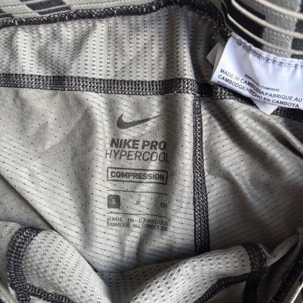Nike pro hypercool