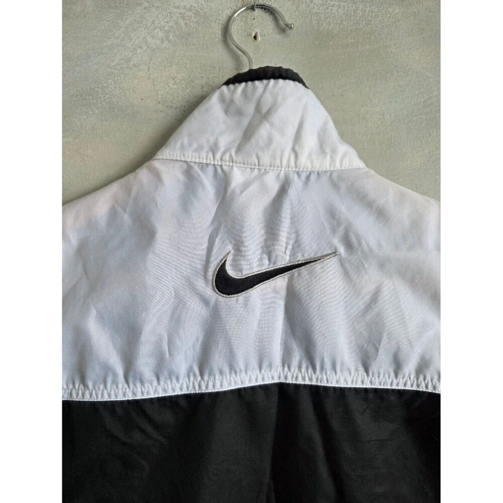 Nike VTG White Tag  Black and White Lightweight Vest Mens M