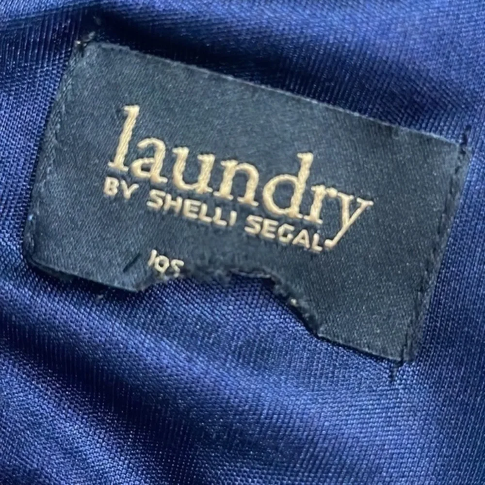 Laundry By Shelli Segal this dress