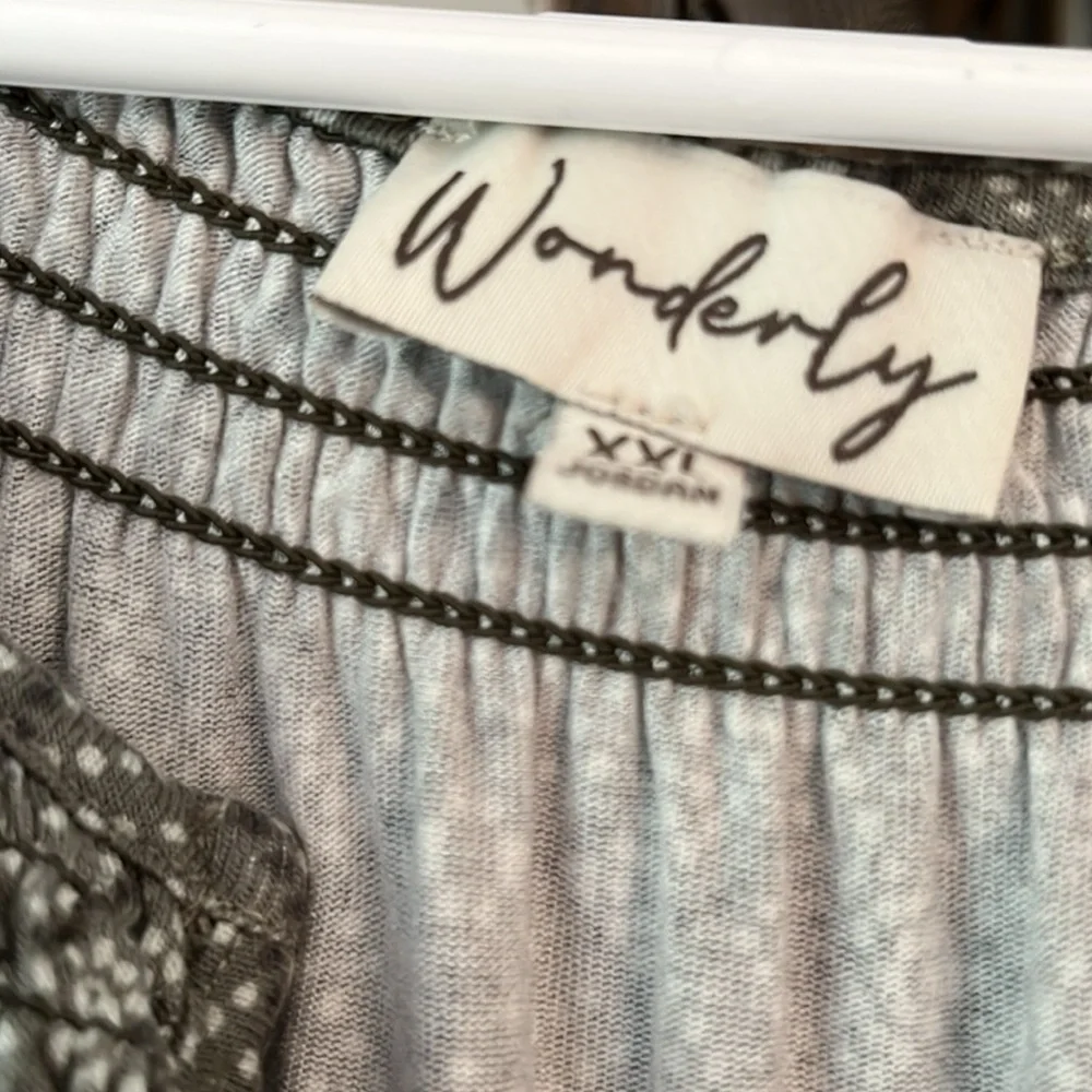 Wonderly midi dress