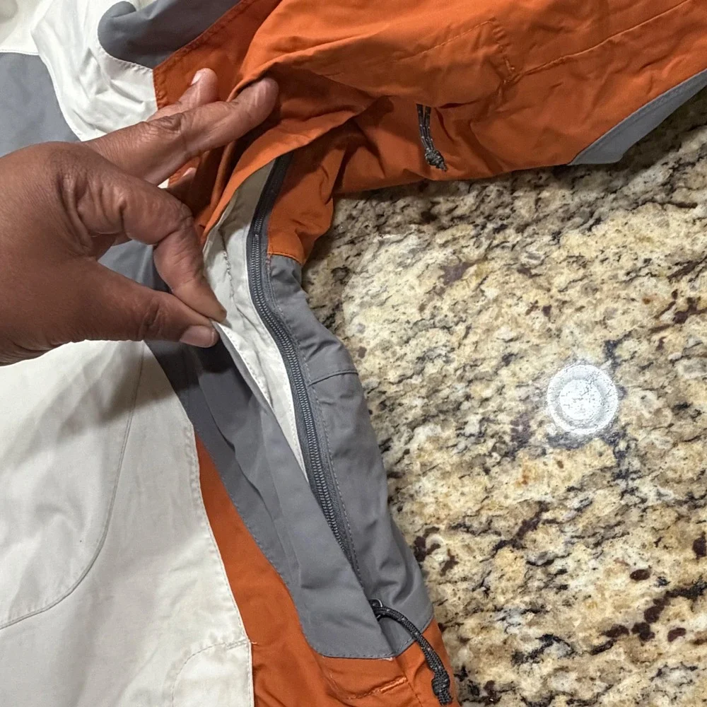 The North Face HyVent Ski Jacket Mens XL White Grey Orange Colorblock Waterproof