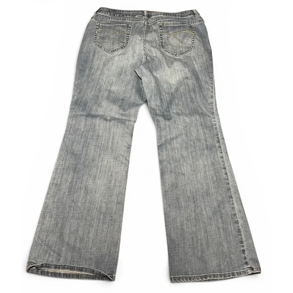 Chicos brand chico