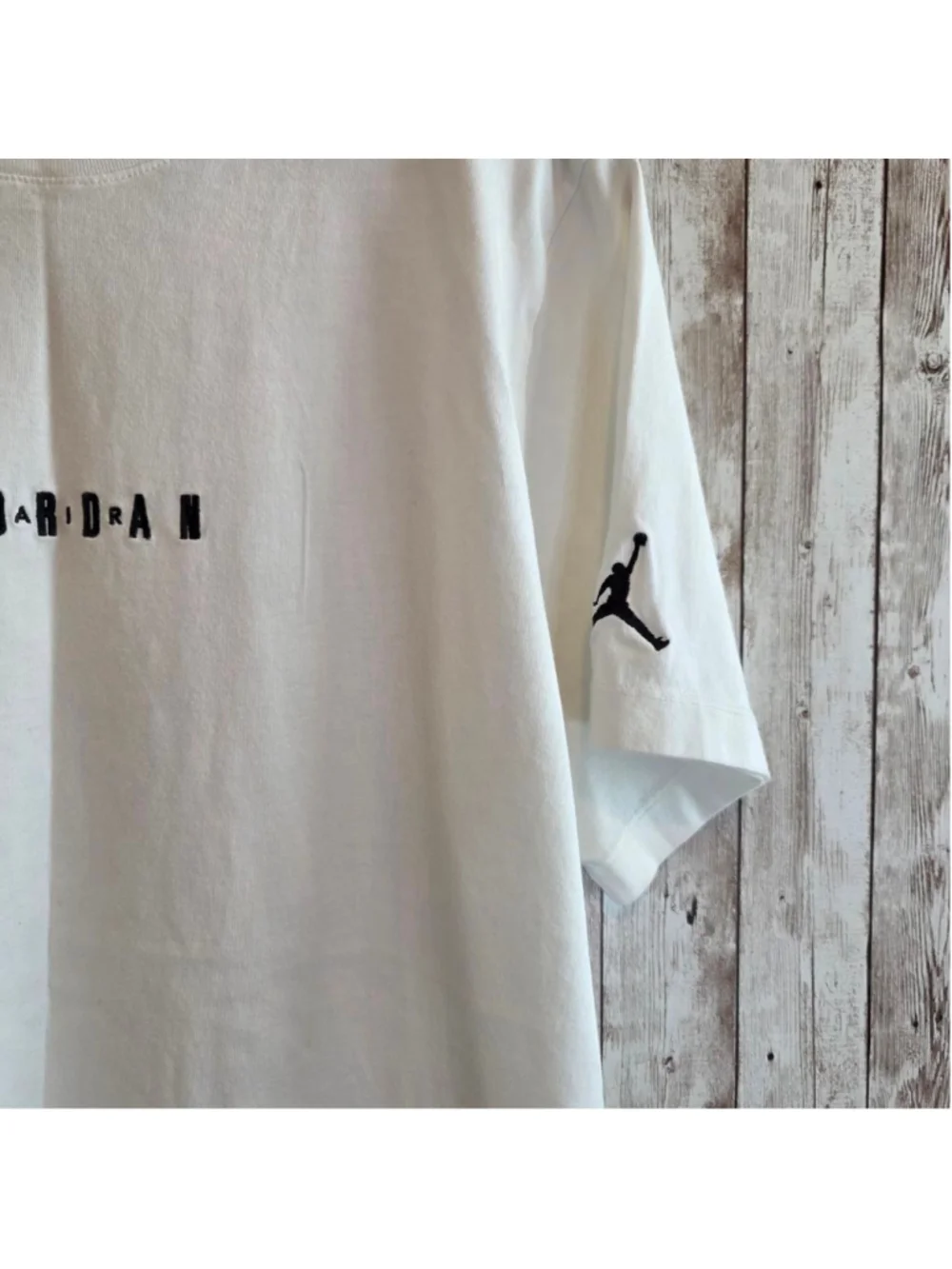 Jordan indicating sleeve