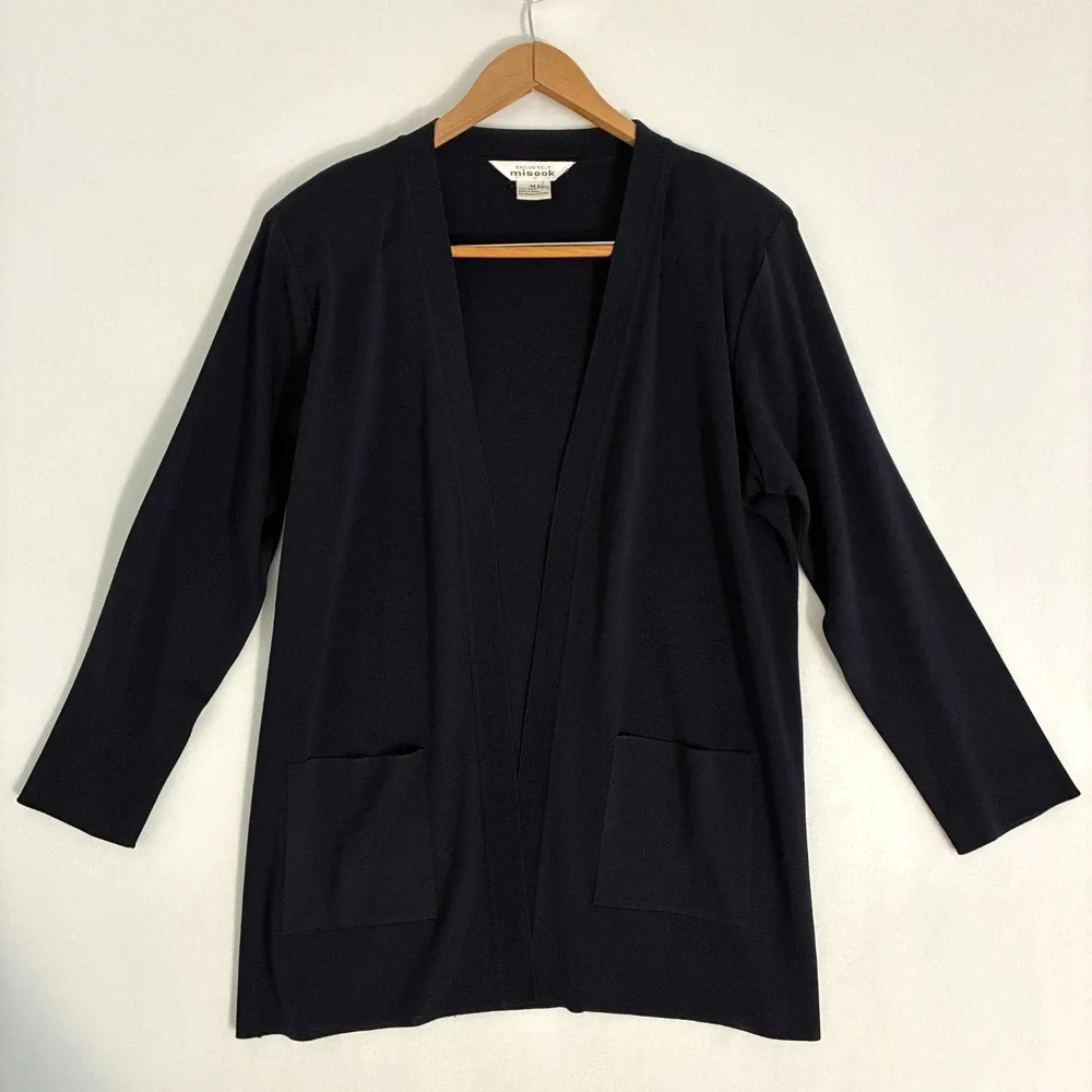 Misook exclusively open
