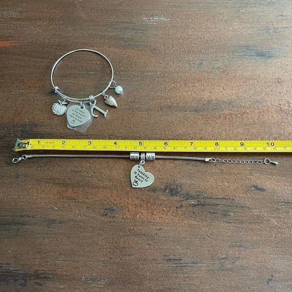Mixed lot one its
