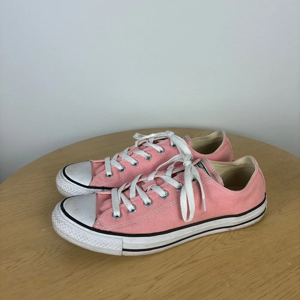 Converse style perfect travel