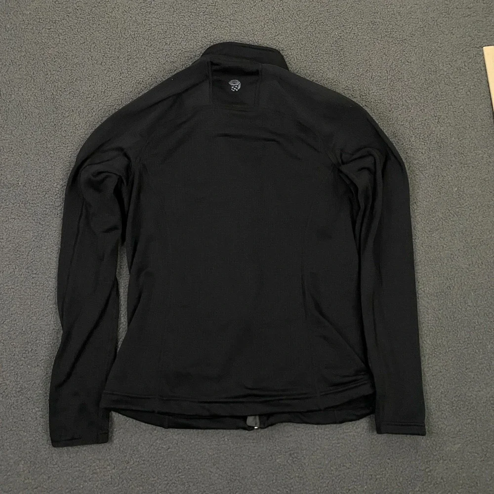 Mountain Hardwear possible please pre