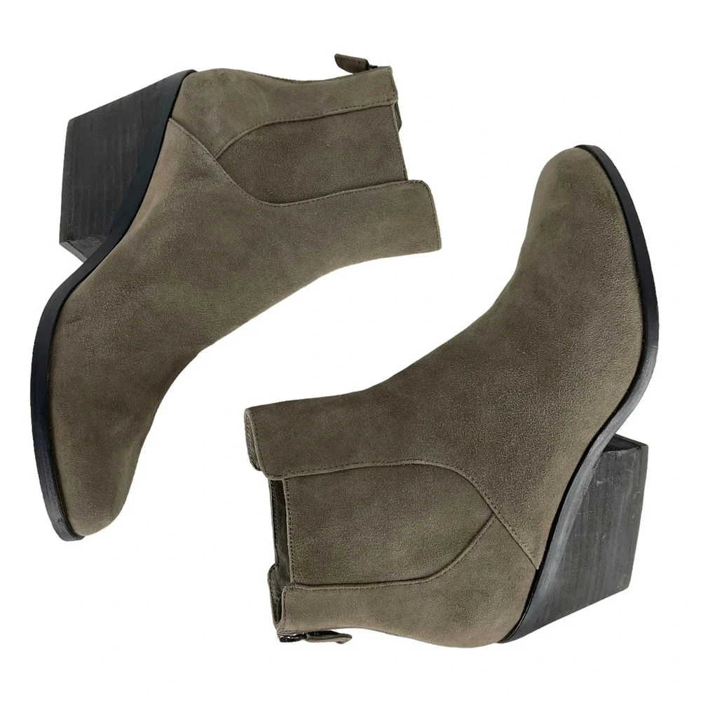 EILEEN FISHER PEER SHADOW TAUPE NUBUCK LEATHER CHELSEA STYLE ANKLE BOOT BOOTIE