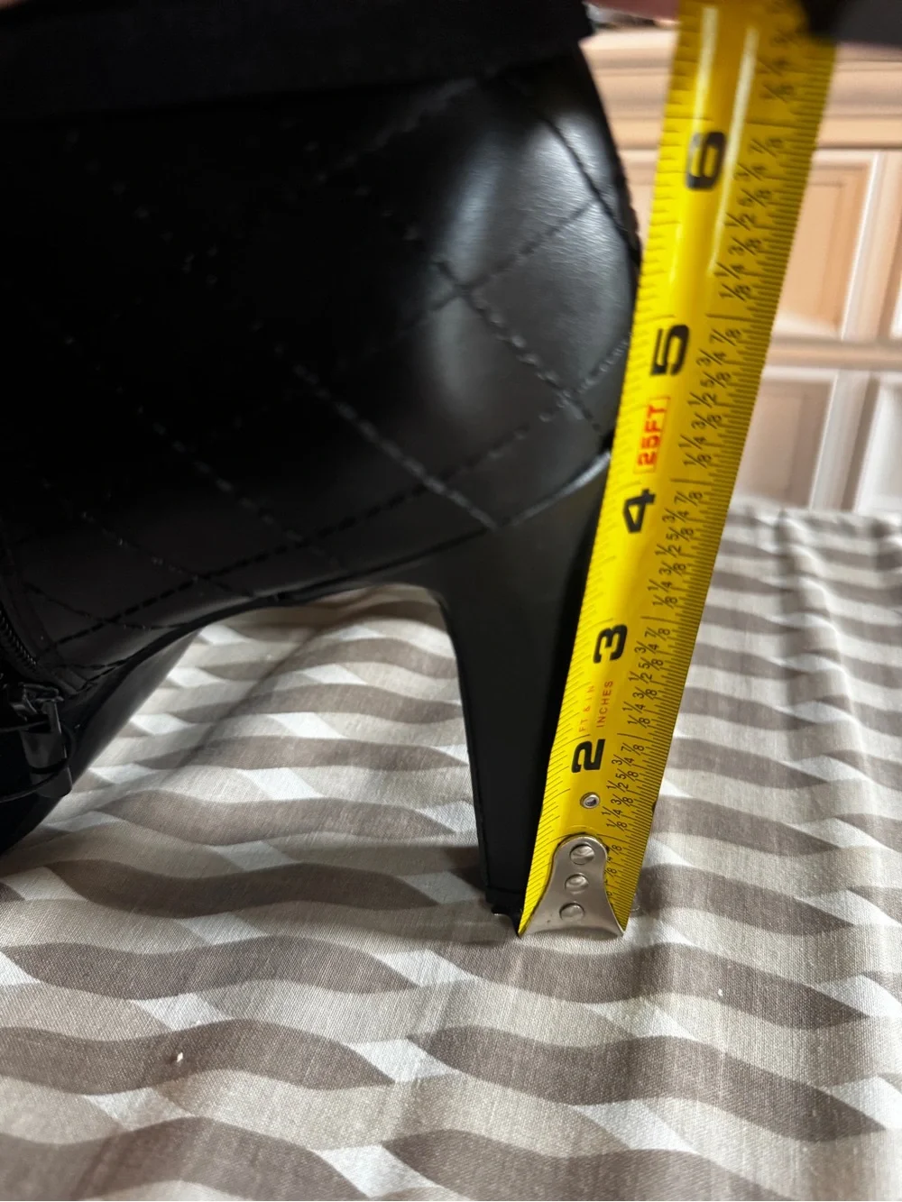 Impo sleek black