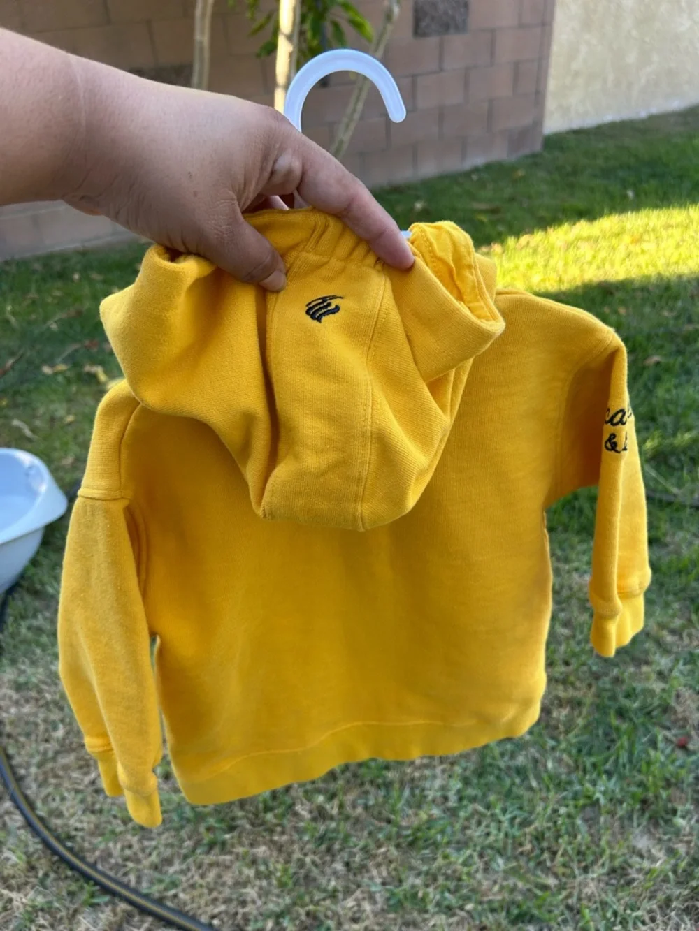 Rocawear bright yellow